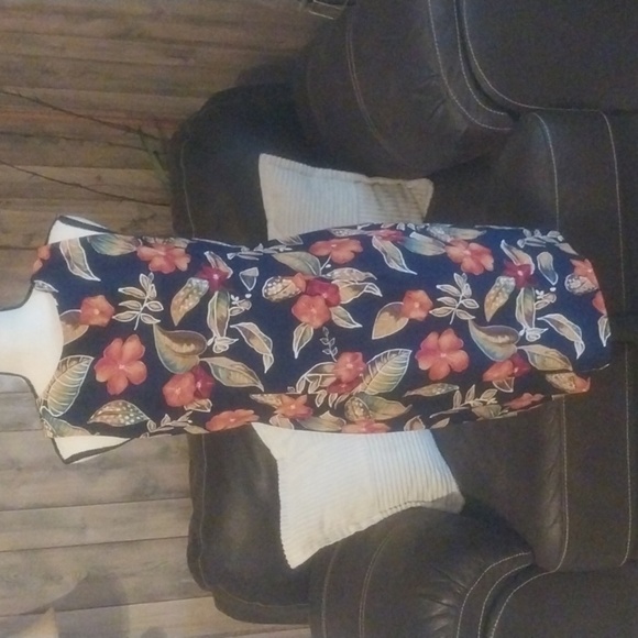 Maggie London Navy Floral Silk Sleeveless Dress Size 8P - Picture 1 of 8